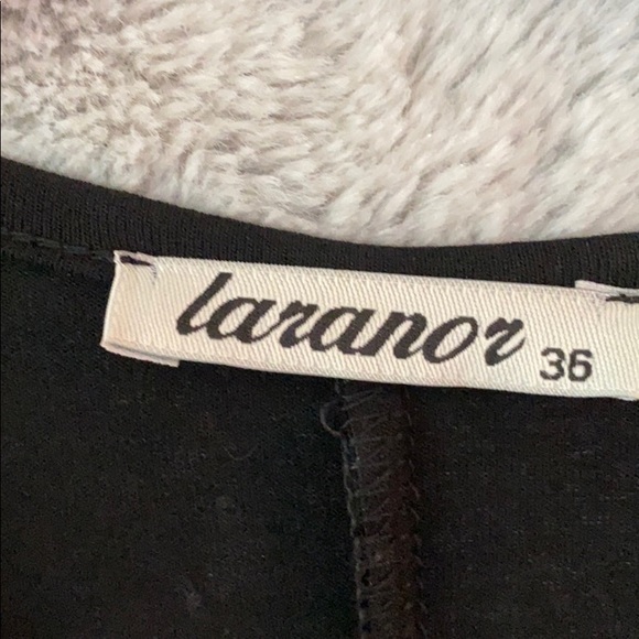 Black faux leather long sleeve “mullet” top - Picture 4 of 4